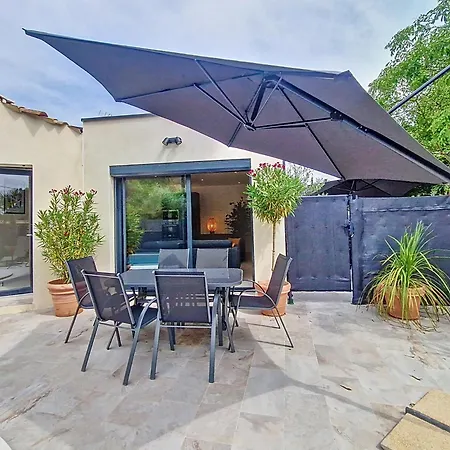 6 Pers - Grande Terrasse & Piscine Privee * Saint-Maximin (Gard)